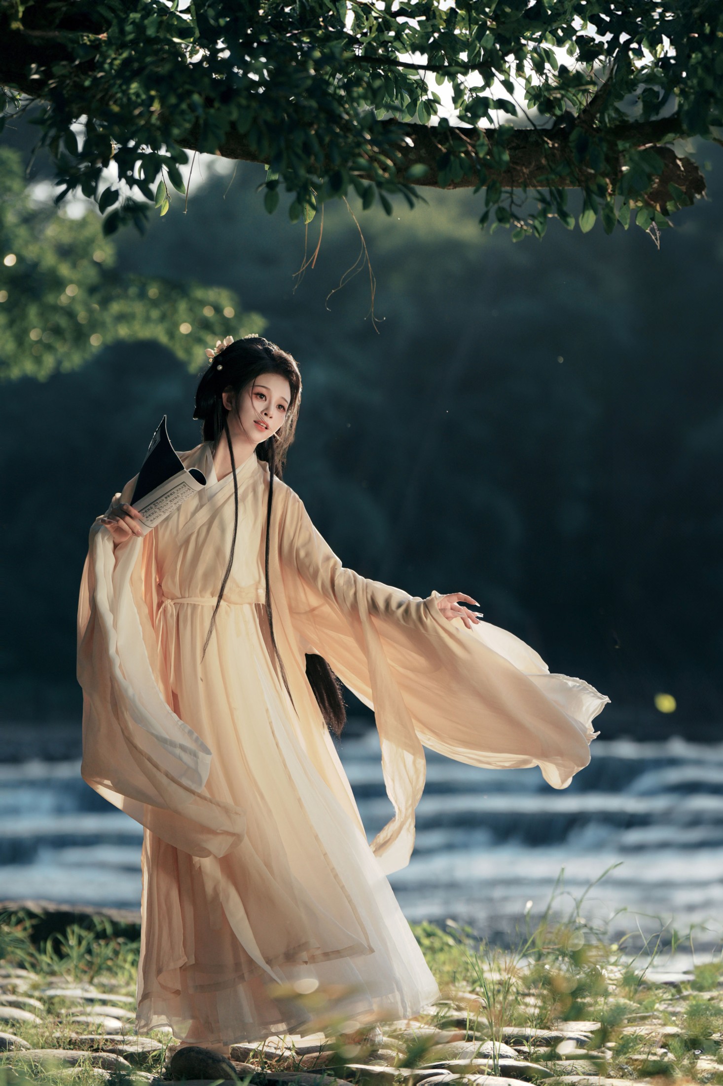 洛宁-唐 – 《魏晋风人像拍摄》[18P]
