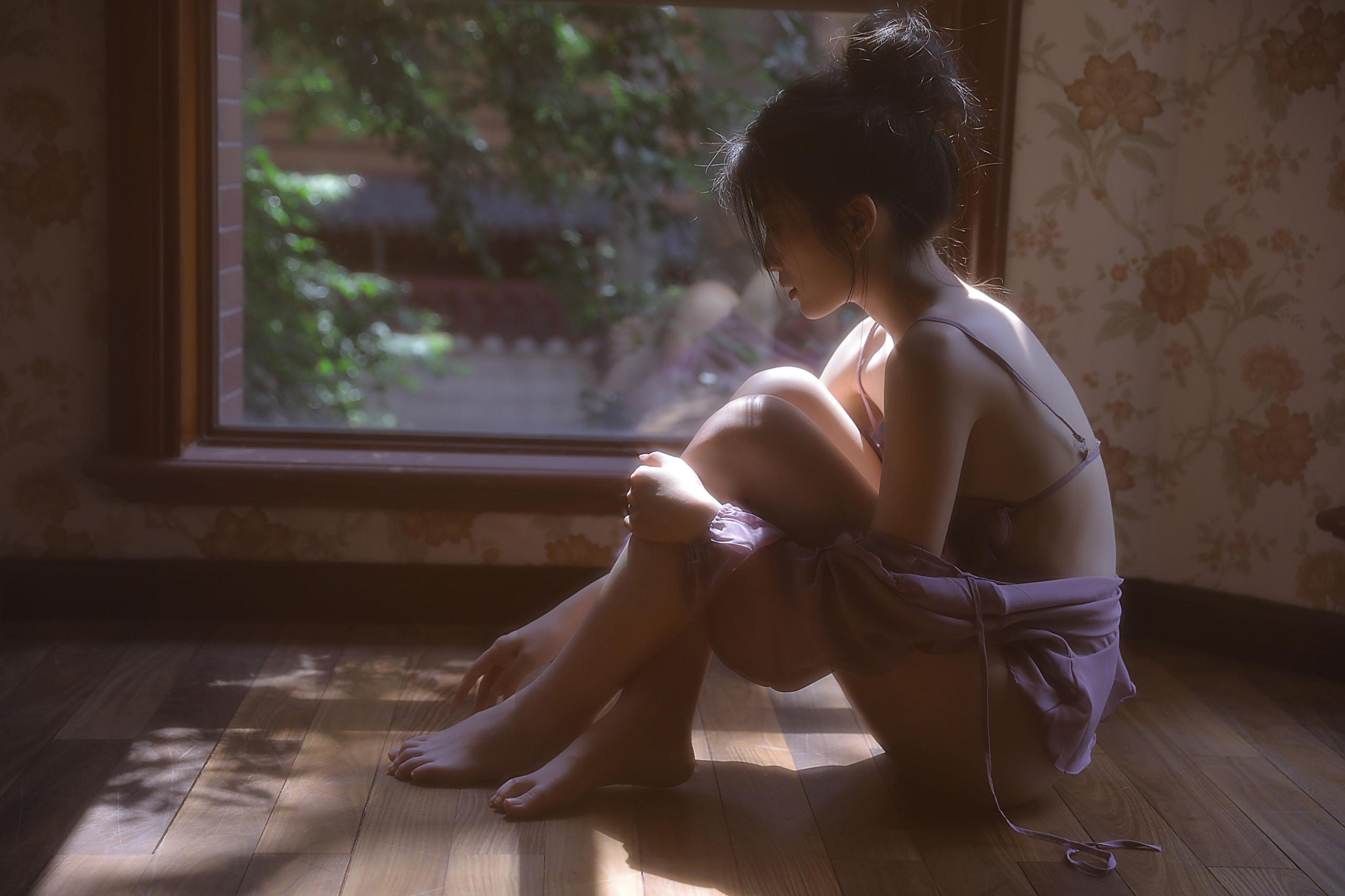 Lemon H – 《偏爱紫色》[13P]